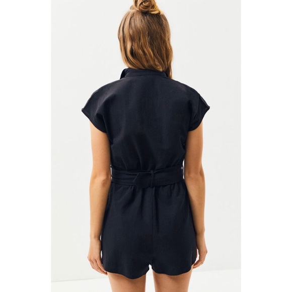 🆕 NWT- Kendall & Kylie Circle Belt Utility Romper - Picture 3 of 8